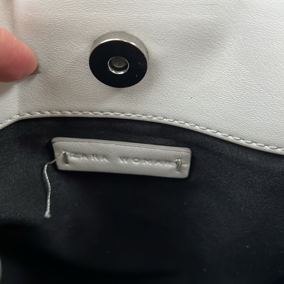 ZARA Stunning HANDBAG / Crossbody - Picture 11 of 12